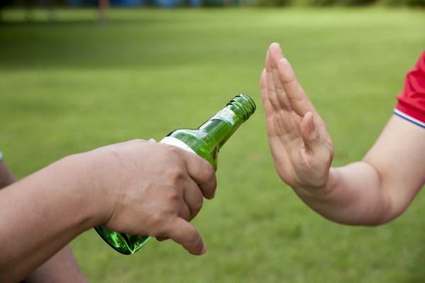 В Госдуму внесли законопроект о продаже алкоголя с 21 года